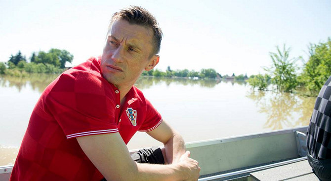 Поступок дня. Ивица Олич в затопленном регионе Хорватии