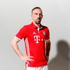 kickster_ru_adidas_bayern_home_16_17_01