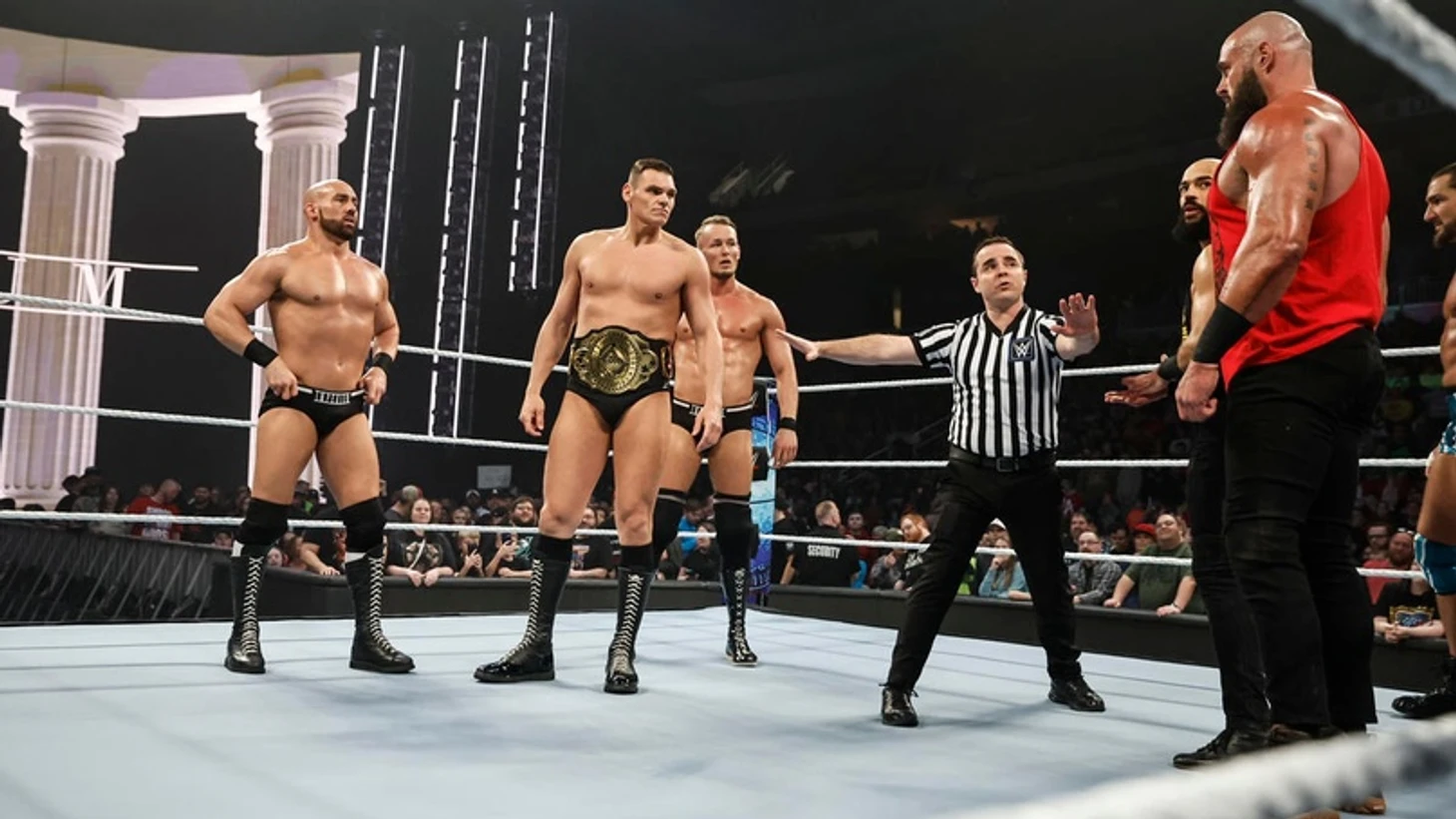 Обзор WWE Friday Night SmackDown 24.02.2023, изображение №1