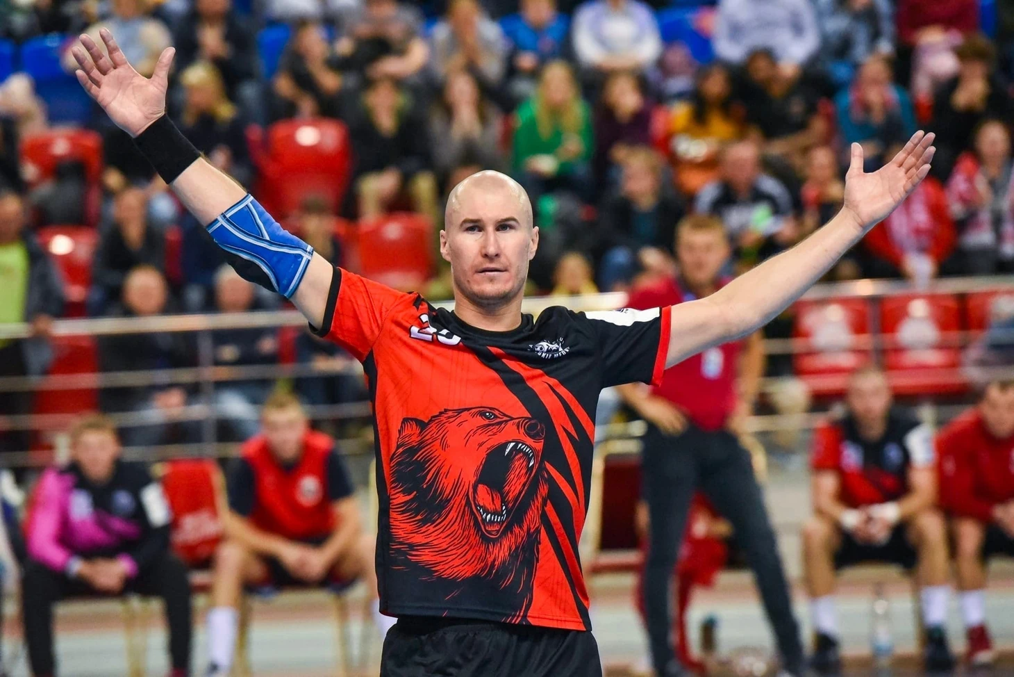 SEHA-Gazprom League. Максим Саликов: "Перед каждым матчем разбираю игру вратарей соперника", изображение №1