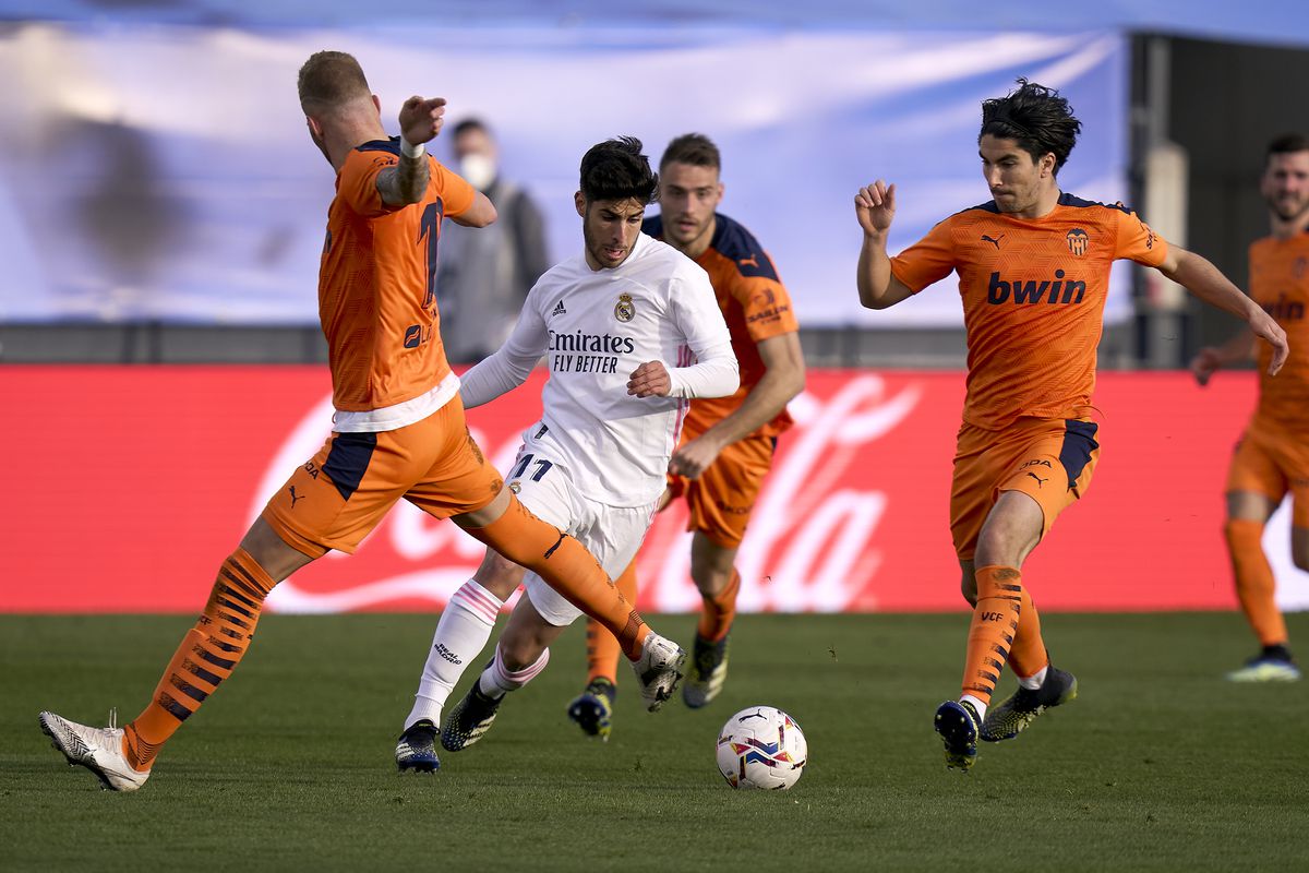 Валенсия 2020-21. Real Madrid vs Valencia. Валенсия играет в оранжевой форме. Valencia FC. Валенсия реал прогноз сегодня
