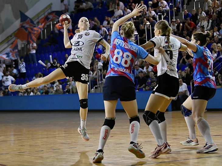 Olimpbet Суперлига. Золушки из Звенигорода. "Звезда" через 10 лет вернулась на пьедестал!, изображение №3