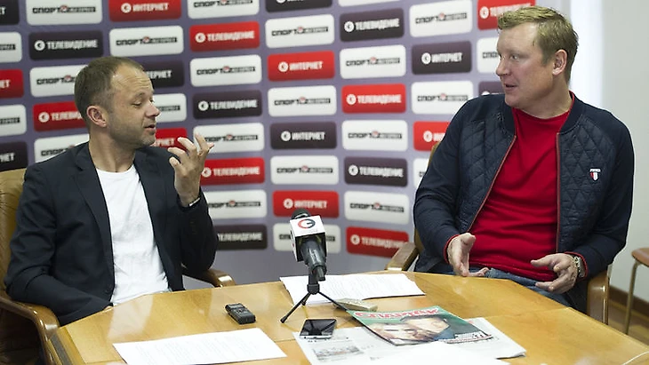 Дмитрий ПАРФЕНОВ (слева) и Владимир БЕСЧАСТНЫХ. Фото Федор УСПЕНСКИЙ, &quout;СЭ&quout;