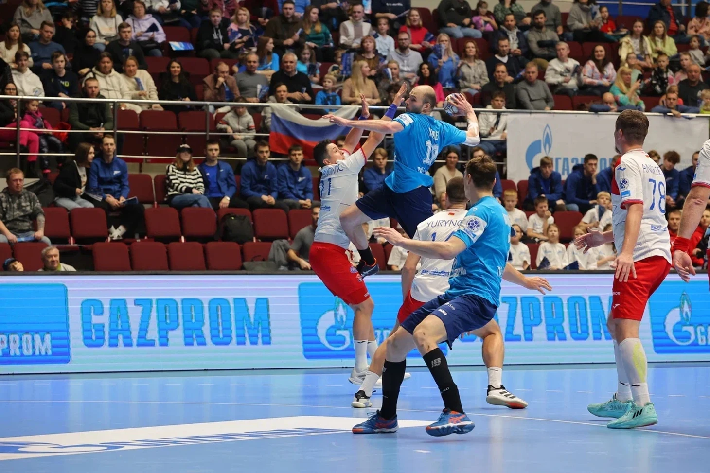 SEHA-Gazprom League. 10:0 на стыке таймов — мешковцы вогнали "Зенит" в ступор и вышли на "Гомель", изображение №3