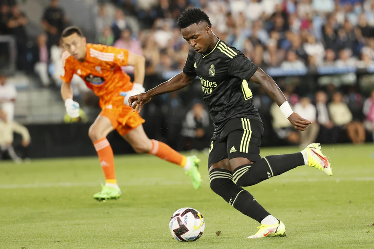 Винисиус Жуниор