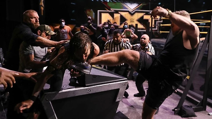 Обзор WWE NXT 05.08.20, изображение №17