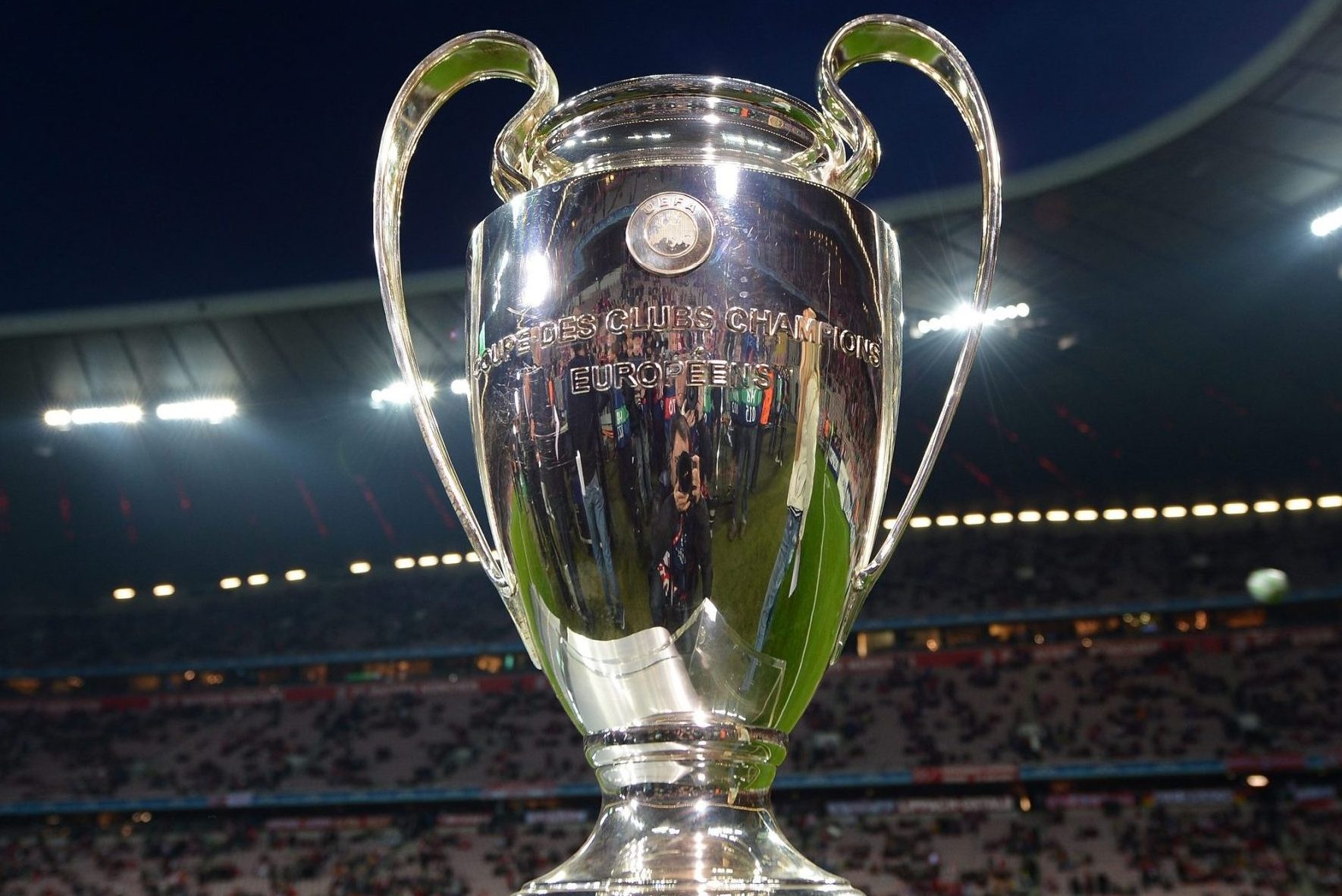 Лига Чемпионов УЕФА продолжается: какие матчи нас ждут 15 сентября? 🔥