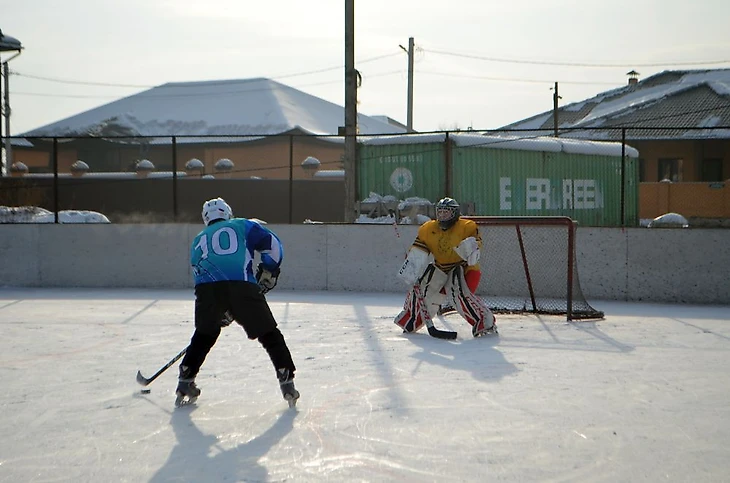 Хоккей в Туве