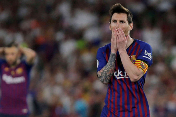 Фаны «Штутгарта» собирают 900 млн на трансфер Месси. Если Лео уйдет в «Сити», деньги отдадут на благотворительность