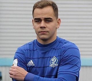 Лучшим футболистом брянского «Динамо» стал Владислав Дрогунов