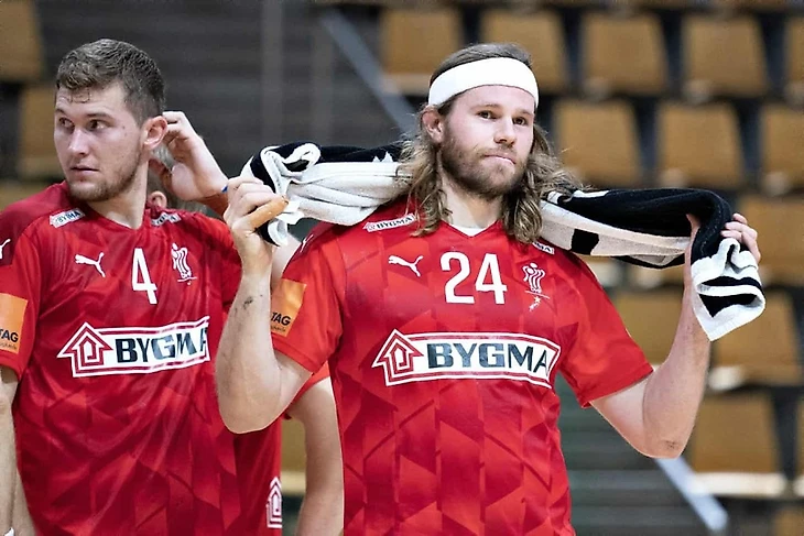 Эхо "недели сборных". Лотерея "18 из 32", три команды на карантине, пять — с четырьмя очками, изображение №2