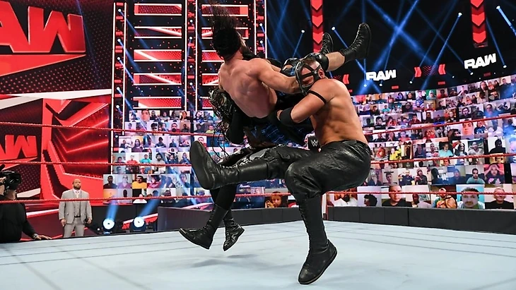 Обзор WWE Monday Night RAW 19.04.2021, изображение №7
