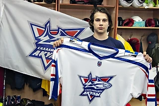 Молодежный хоккей вернулся на Сахалин. Это изменит многое