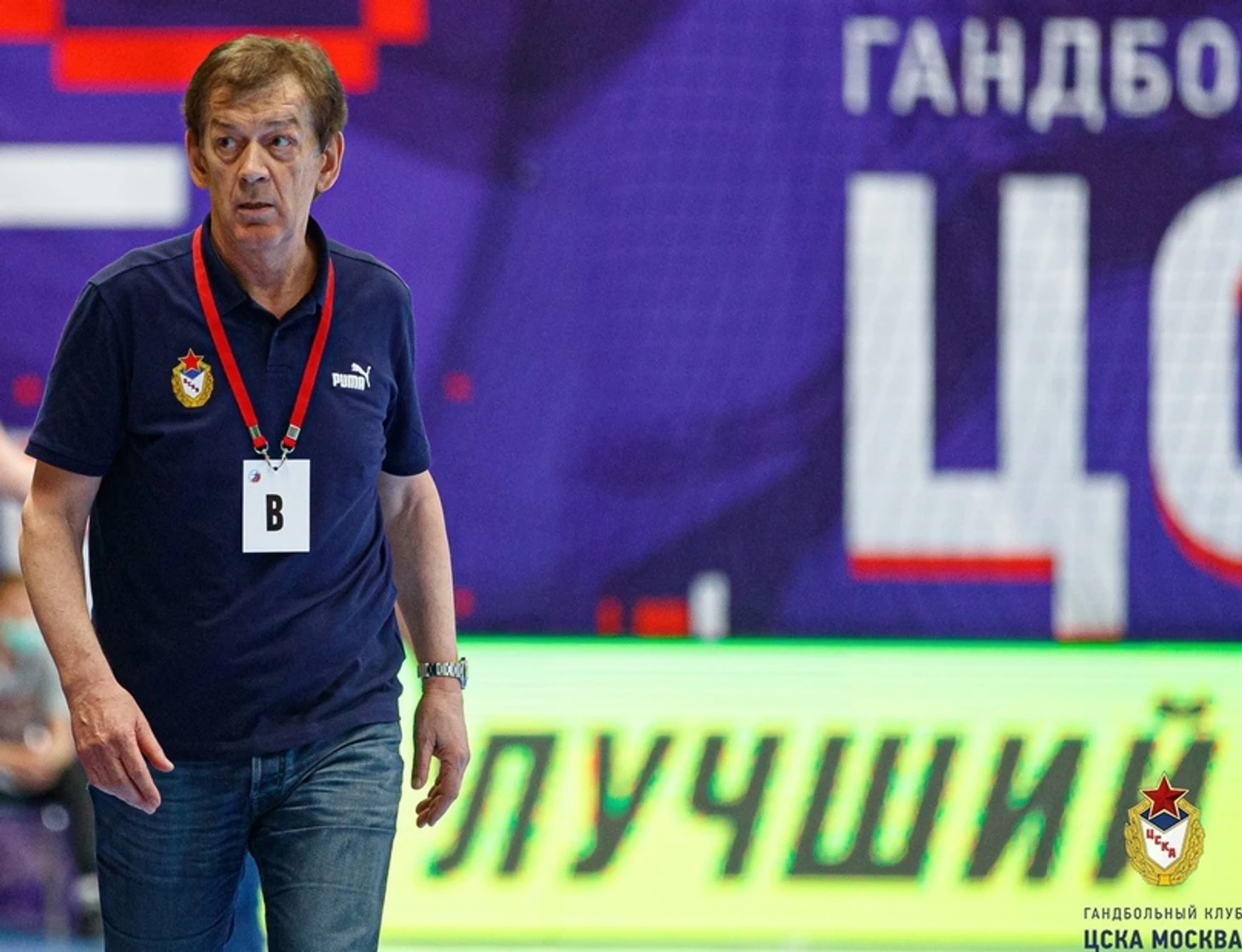 Чемпионат России. "Медведи" и громадный перевес. О чем жалеет Петкович. Осень, сулящая ненастья, изображение №7