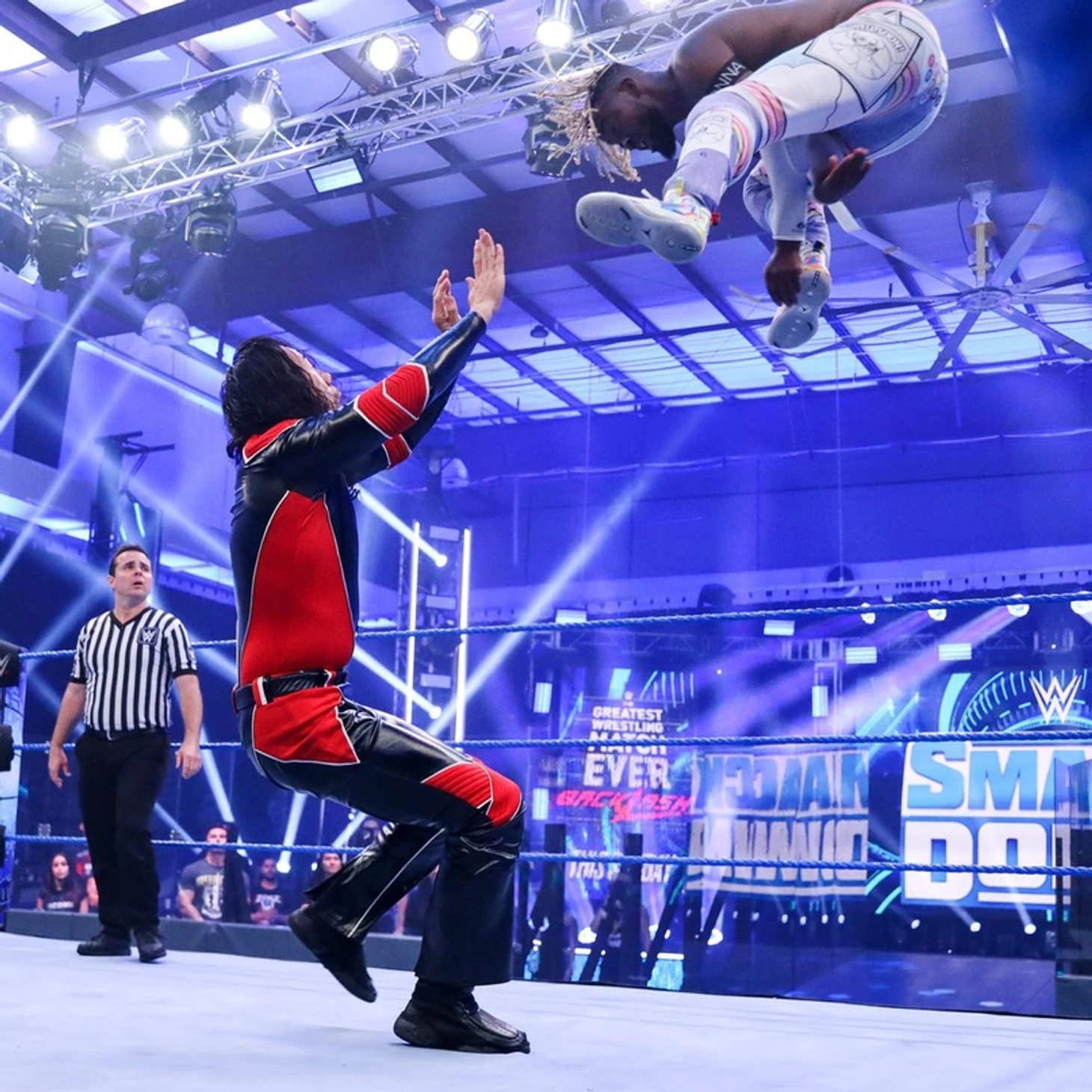 Обзор WWE SmackDown от 12.06.2020, изображение №4