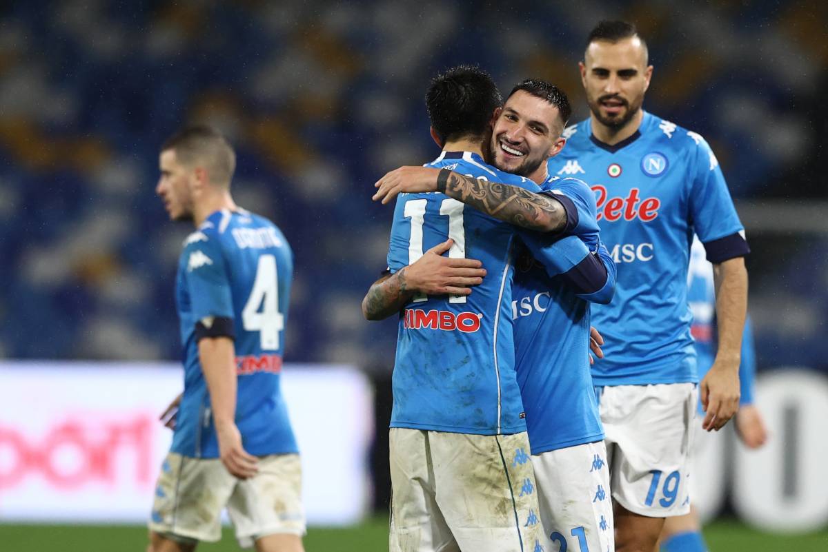 «Наполи» проведет тренировку и пресс-конференцию в Италии перед игрой со «Спартаком»