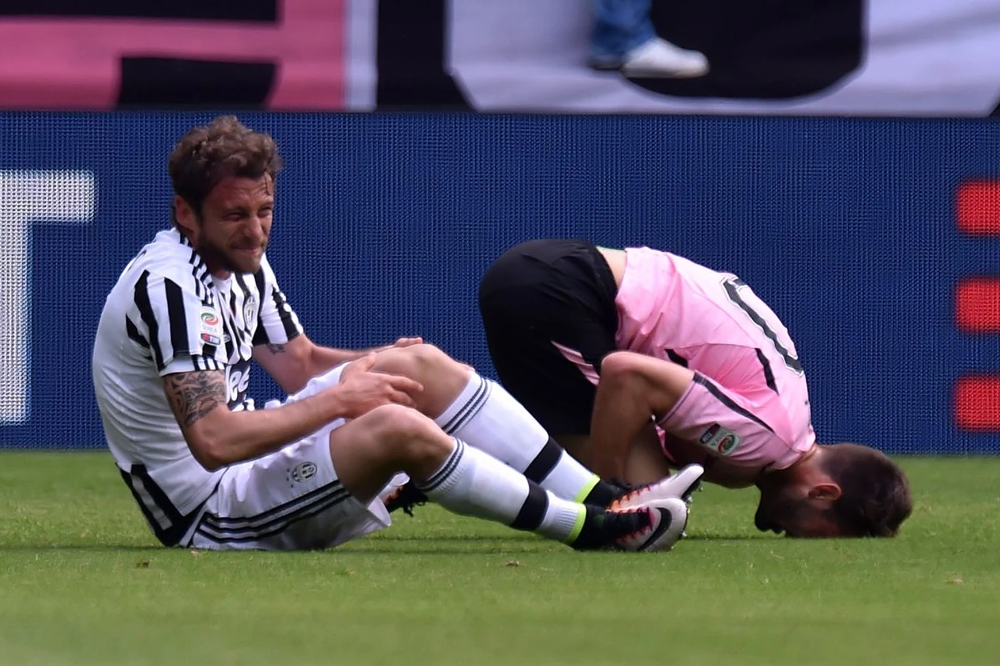 �а��инки по зап�о�� Marchisio injury 2016