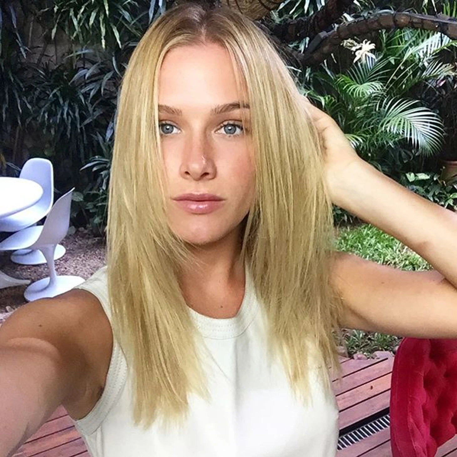 https://photobooth.cdn.sports.ru/preset/post/1/cb/3593ccbc84a99b9fefbb26e8b0fef.jpeg