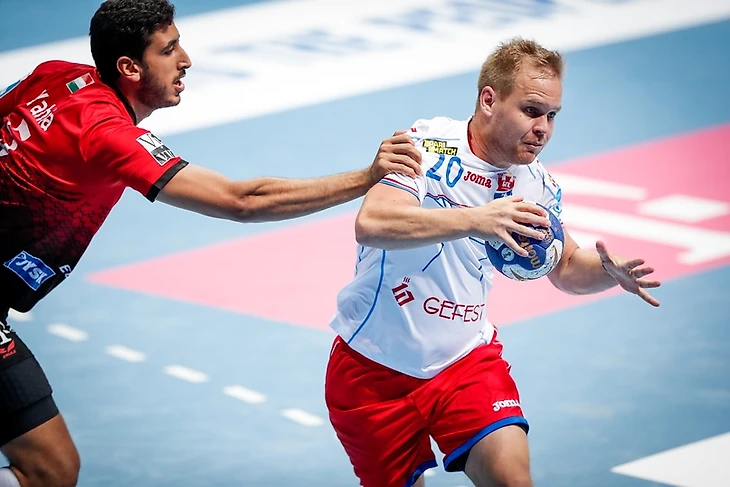 СЕХА-лига. Брестчане снова слабее "Веспрема", который не был силен. Алонсо все ближе к провалу, изображение №2