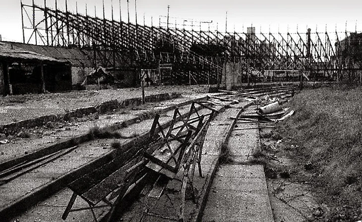 Демонтаж стадиона (1981 г.)