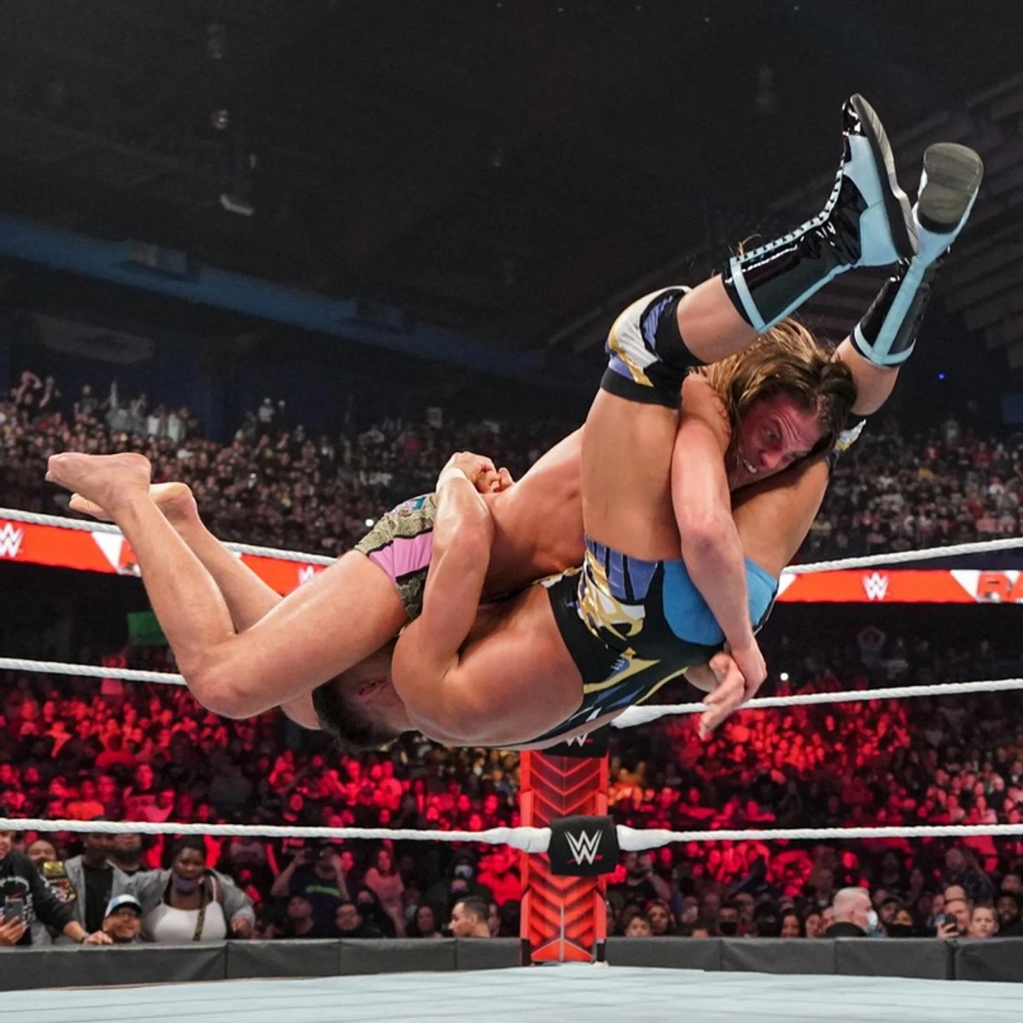 Обзор WWE Monday Night RAW 21.03.2022, изображение №25