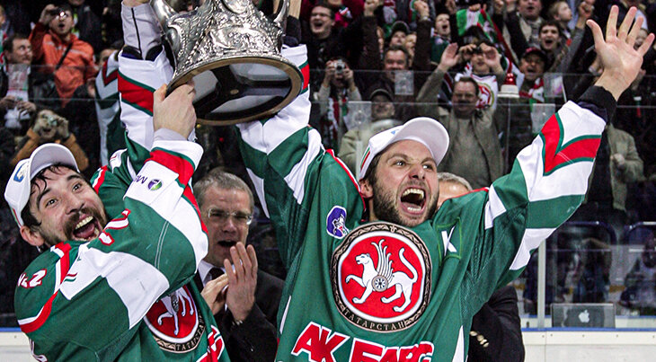 Морозов и Мозякин сделали Зарипова самым титулованным игроком КХЛ – это главные партнеры в его карьере