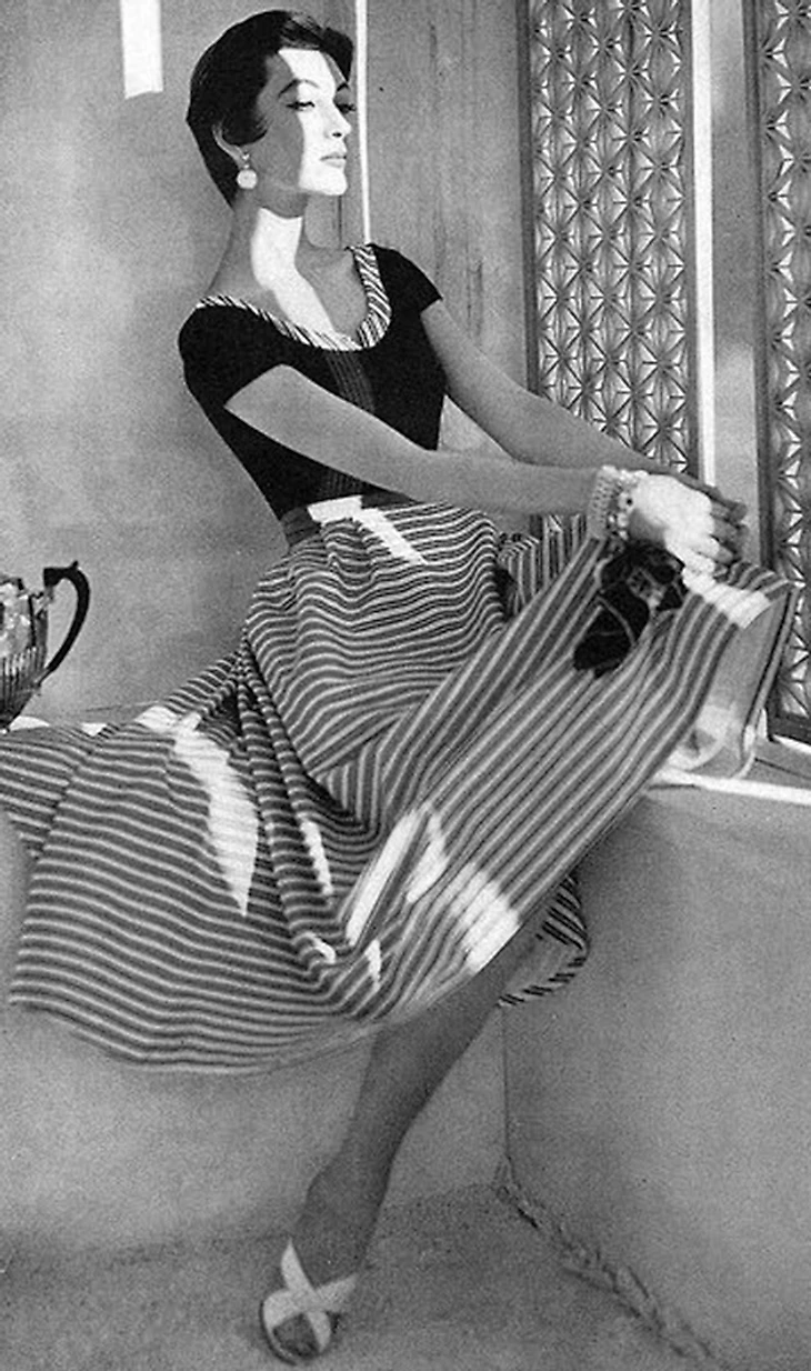 старинные платья 50s