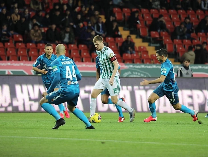 «Зенит» с трудом побеждает в Грозном. Спасли замены Семака и отличная физика, изображение №2