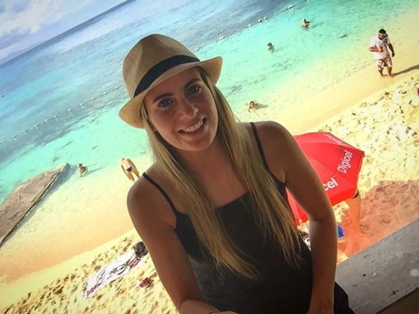 https://photobooth.cdn.sports.ru/preset/post/2/0b/0e7dcc32e410889d567075ab0af7c.png