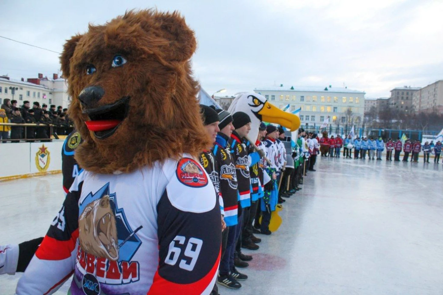 Фрагменты матчей СВХЛ