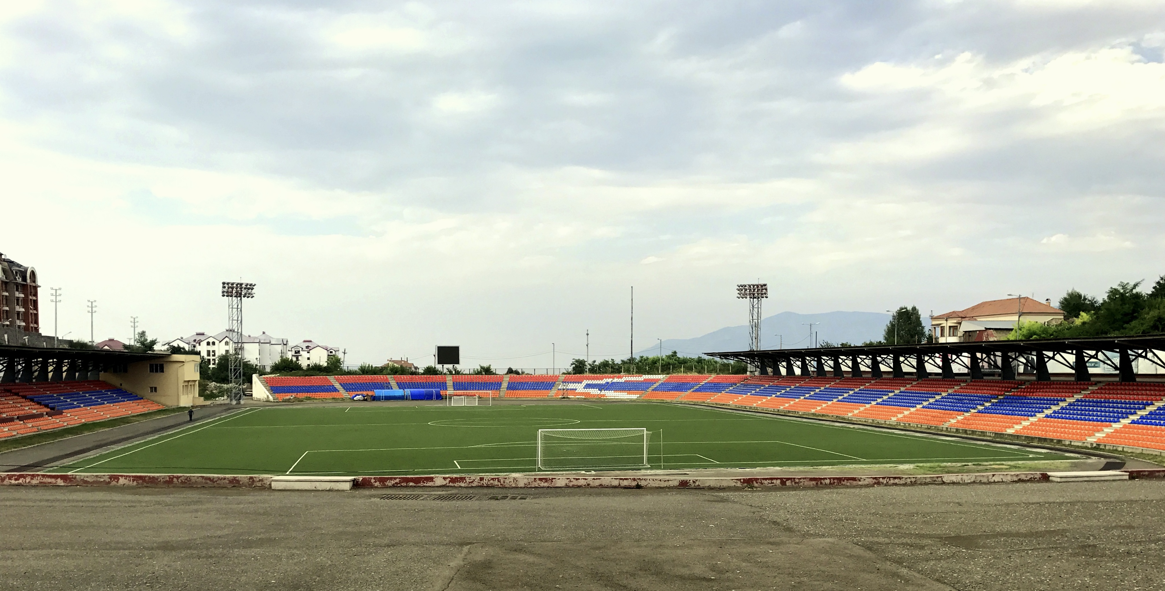 Стадионы Армении