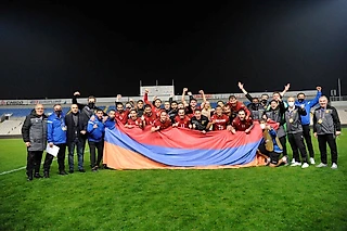 Дорогой Дед Мороз… Что попросить для армянского футбола в 2021 году?