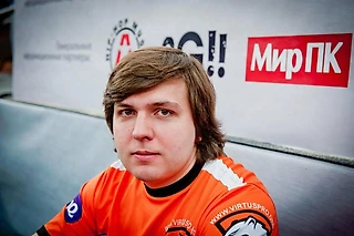 автограф Virtus.pro «Lex»