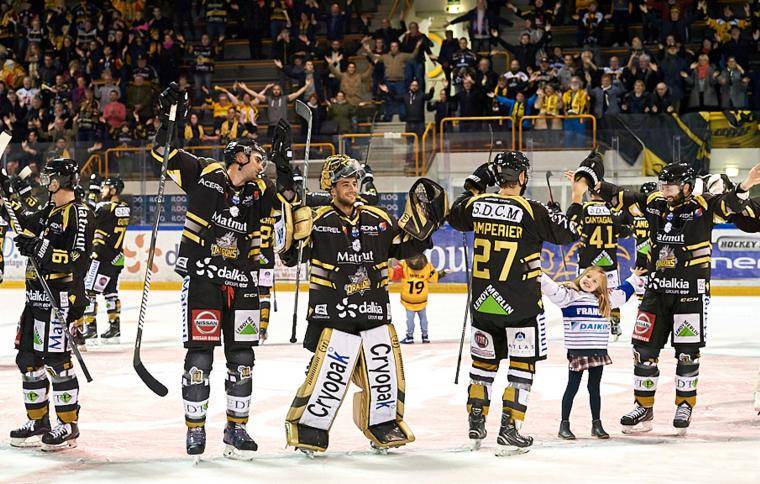 Лягушачьи лапки, вино и хоккей? Франция готова к КХЛ!