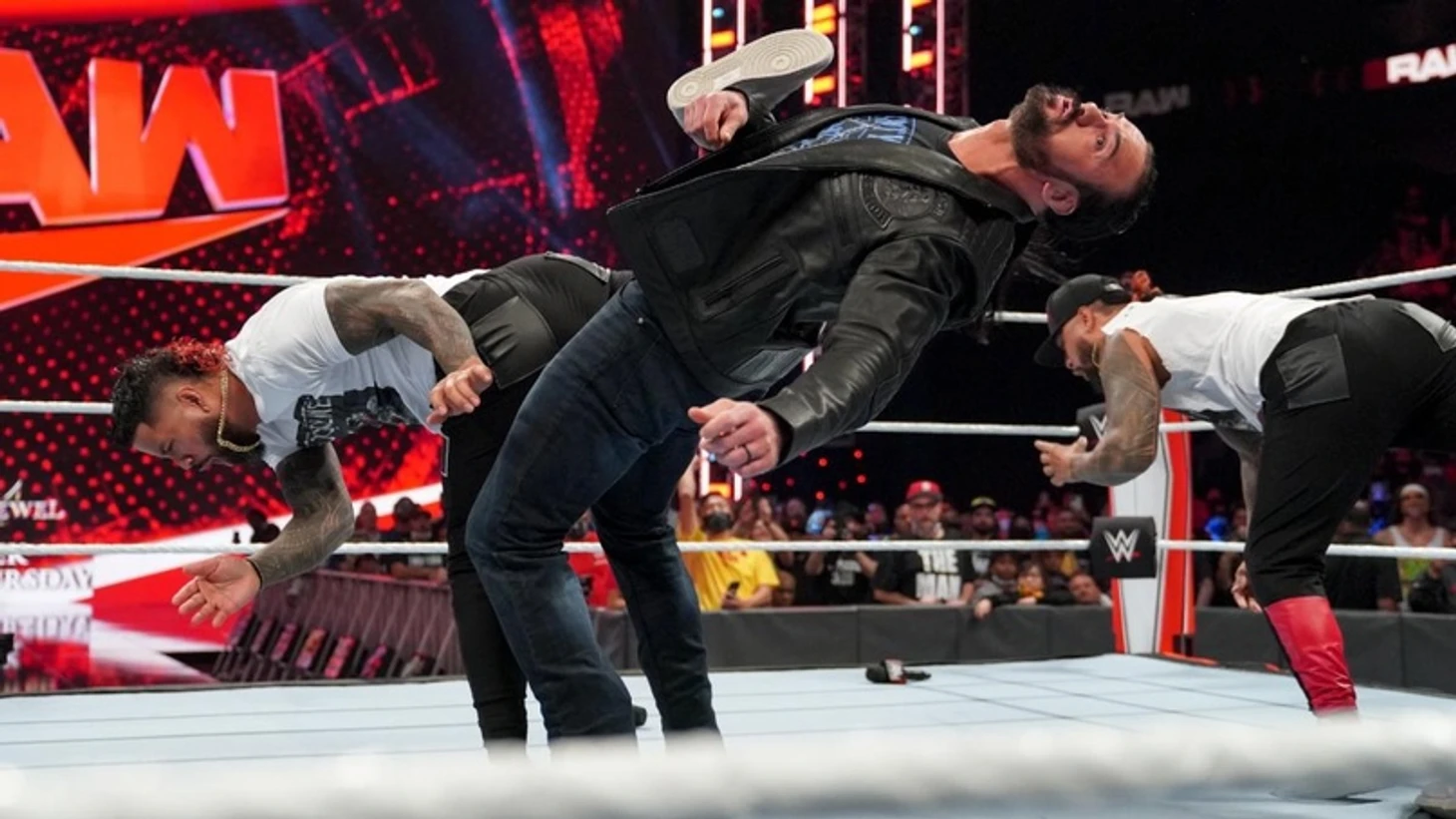 Обзор WWE Monday Night RAW 11.10.2021, изображение №4