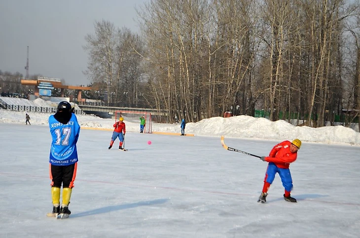 Хоккей с мячом в Кызыле