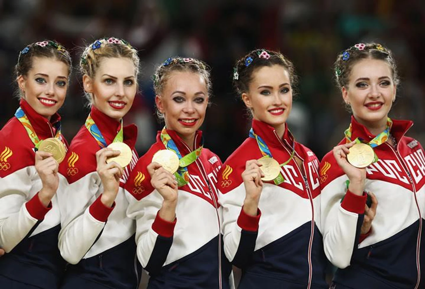 https://photobooth.cdn.sports.ru/preset/post/2/4f/48c70302f40cf82845ce3d679a2dc.jpeg
