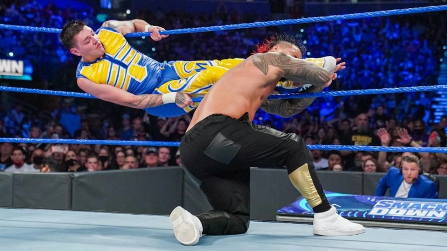 Обзор WWE Friday Night Smackdown 06.08.2021, изображение №6