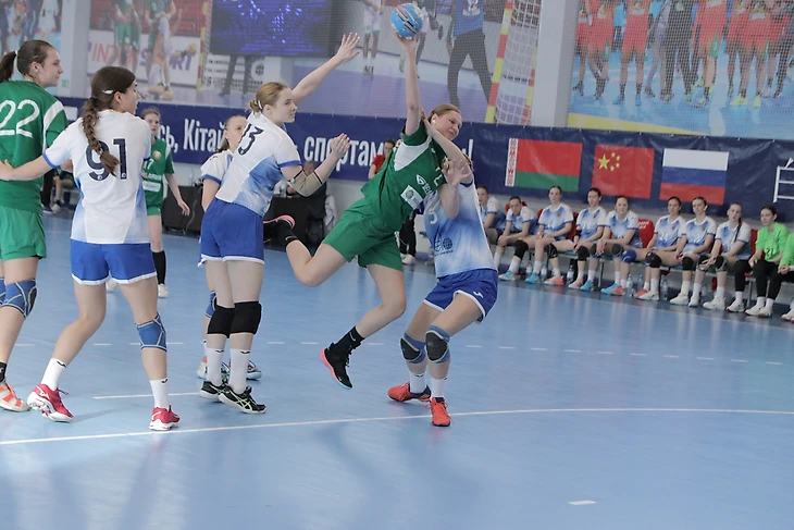 Девушки-2006. Команда Акопян поставила в Минске восклицательный знак: 16 пропущенных и "плюс 26"!, изображение №1