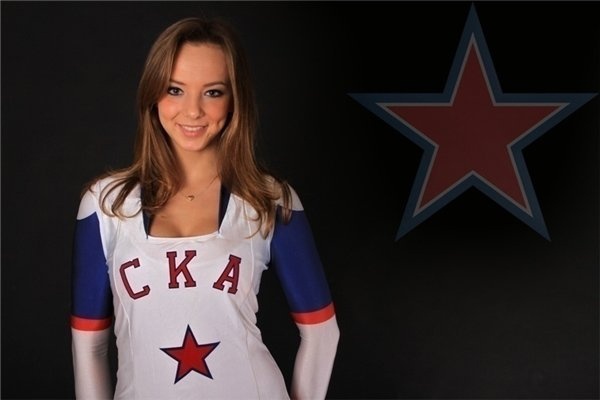 Смысл жестов Назарова и ещё 16 мемов за прошедшие дни