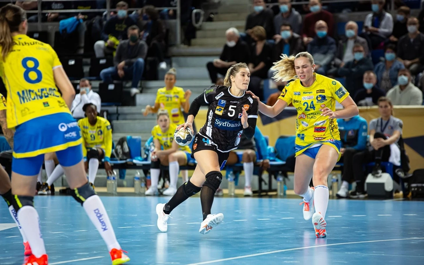 Лига чемпионов. "Мец" приблизился к четвертьфиналу, но "гадюки" рядом и надеются на помощь ЦСКА, изображение №1