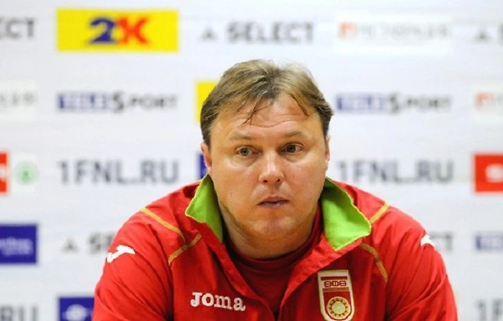 Главный тренер