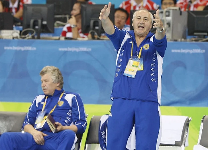 Эдуард Кокшаров: "Не сравнивайте меня с Горлуковичем. Все-таки у нас игра интеллигентнее", изображение №6