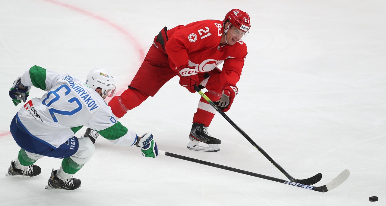 Лехтеря из «Спартака» – лучший бомбардир КХЛ. На глазах Тедеско он поиздевался над «Салаватом»