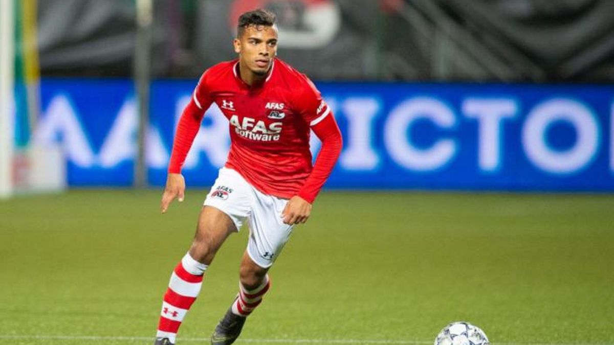 «Ювентус». Новые варианты  крайнего защитника