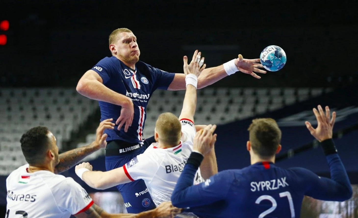 Эксклюзив БЦ. Дайнис Криштопанс: "Почему ухожу? В Париже слишком много неопределённости!", изображение №2