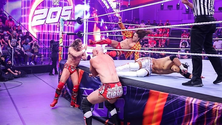 Обзор WWE 205 Live за 05.11. и 12.11.2021, изображение №9