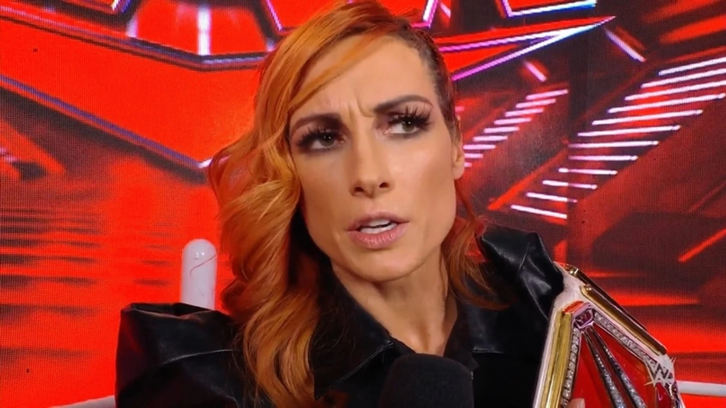 Обзор WWE Monday Night RAW 06.12.2021, изображение №24