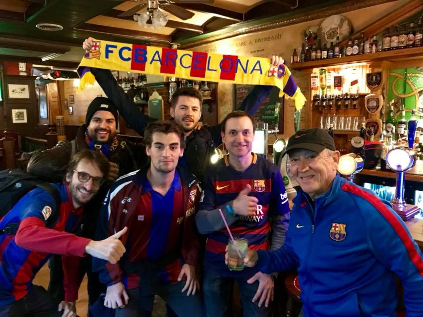 Бар для &quout;разминки&quout; перед матчем