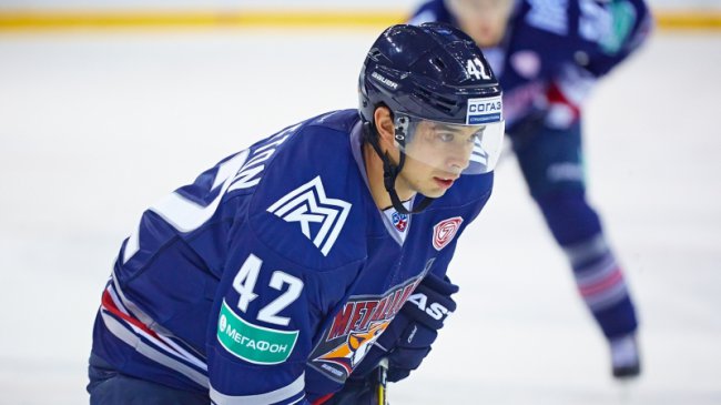 &laquo;И тут нам привели Крикунова. Твою мать, какой он долбанутый&raquo;. Новые байки про КХЛ из Канады